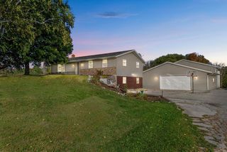 N5826 COUNTY LINE ROAD, Luxemburg, WI 54217