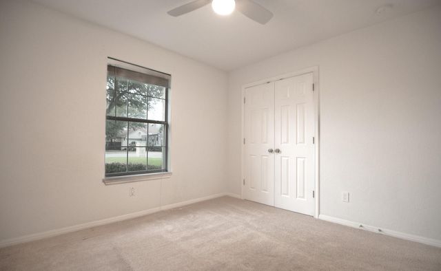 3311 Crystal CIR, Taylor, TX 76574