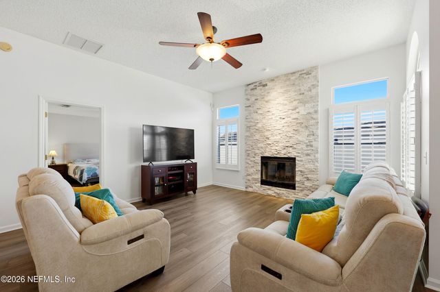 2860 GOLDEN POND Boulevard, Orange Park, FL 32073