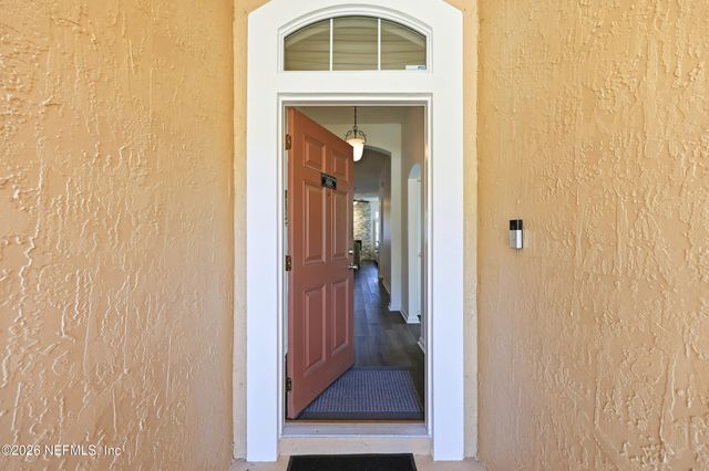 2860 GOLDEN POND Boulevard, Orange Park, FL 32073