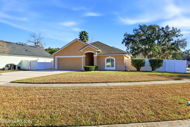 2860 GOLDEN POND Boulevard, Orange Park, FL 32073