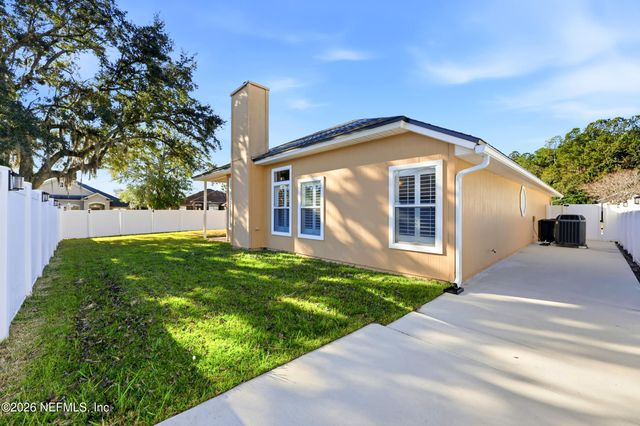 2860 GOLDEN POND Boulevard, Orange Park, FL 32073