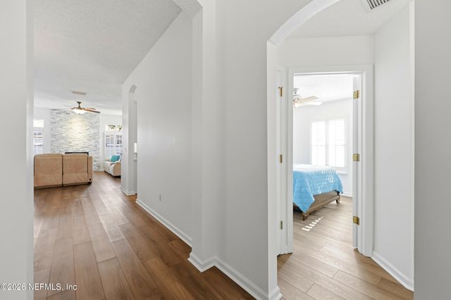 2860 GOLDEN POND Boulevard, Orange Park, FL 32073