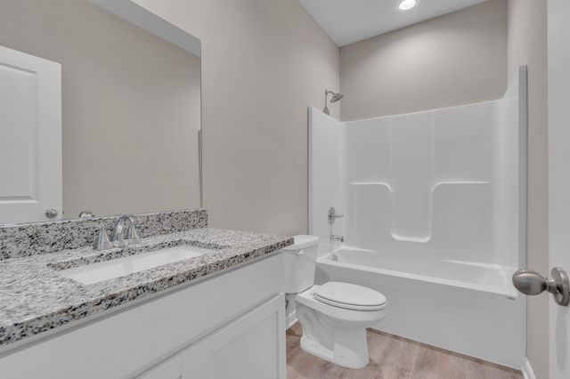 2221 S Monticello Pl, Andover, KS 67002