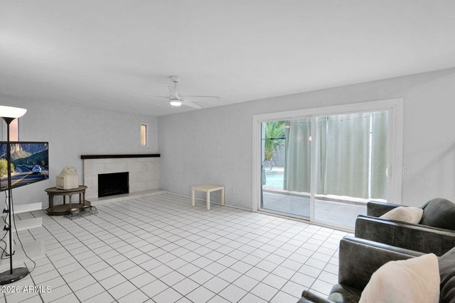 2420 W MANDALAY Lane, Phoenix, AZ 85023