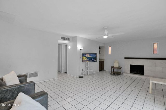 2420 W MANDALAY Lane, Phoenix, AZ 85023