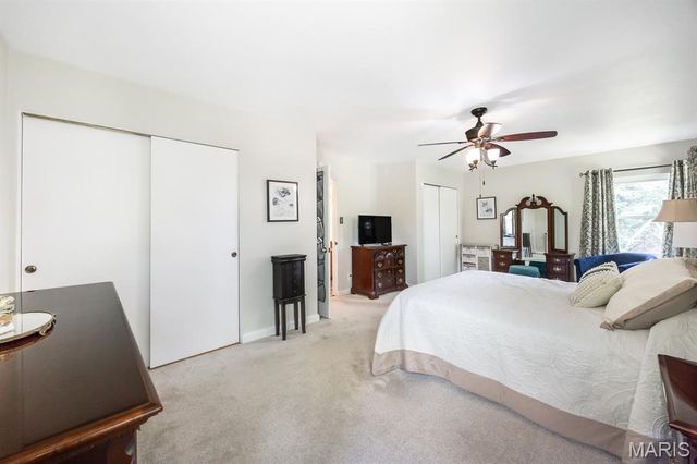 343 Park Drive, Belleville, IL 62226