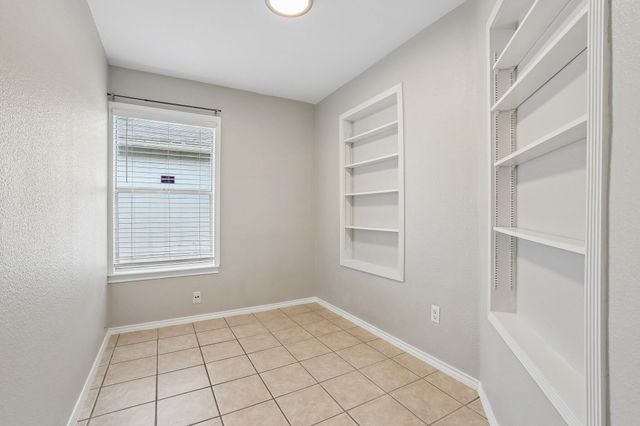 5919 Kevin Kelly PL, Austin, TX 78727