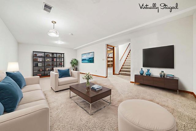 512 Autumn Court, Mishawaka, IN 46544