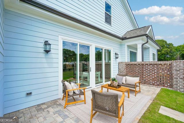 118 Herring Drive, Hoschton, GA 30548