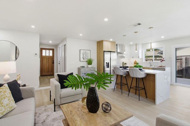 645 Buckeye Drive, Livermore, CA 94551