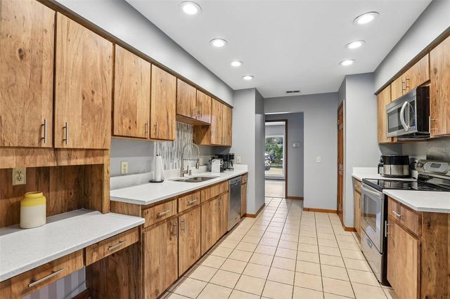 4603 RIDGECLIFF DRIVE, Brandon, FL 33511