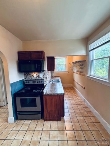 1831 W North Bend Rd, Cincinnati, OH 45223