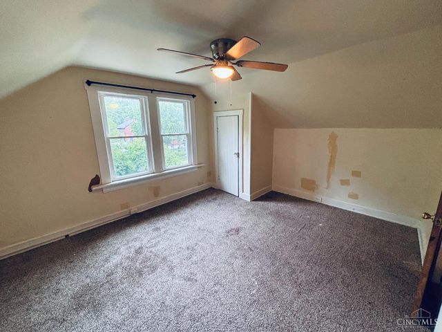 1831 W North Bend Rd, Cincinnati, OH 45223