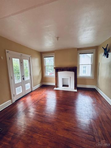 1831 W North Bend Rd, Cincinnati, OH 45223