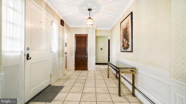 6609 N RADCLIFFE ST, Bristol, PA 19007