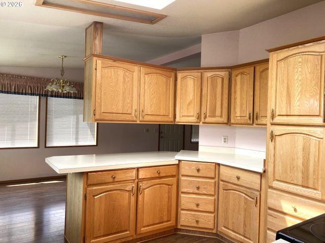 5701 Ne ST JOHNS Rd 63, Vancouver, WA 98661