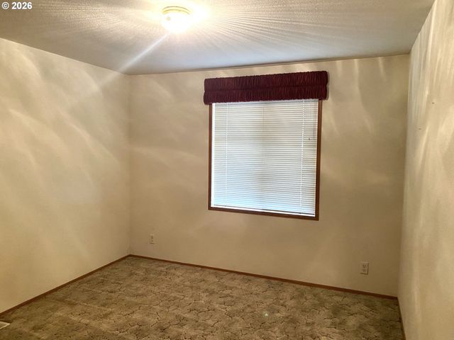 5701 Ne ST JOHNS Rd 63, Vancouver, WA 98661