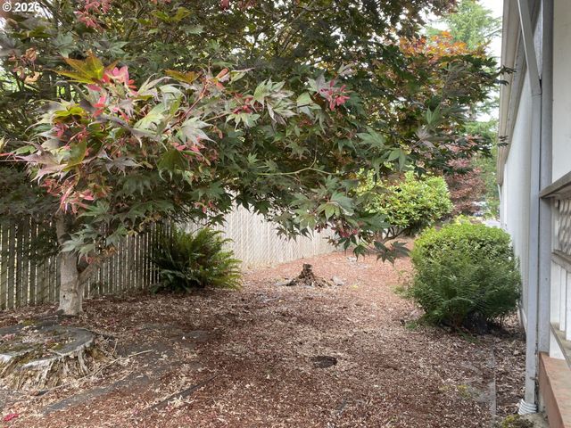 5701 Ne ST JOHNS Rd 63, Vancouver, WA 98661
