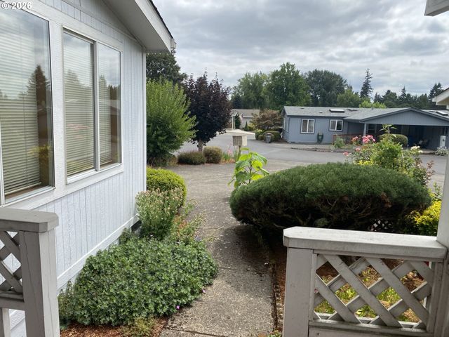 5701 Ne ST JOHNS Rd 63, Vancouver, WA 98661