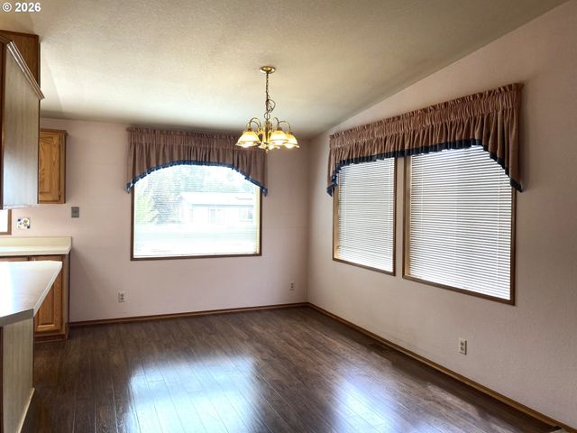 5701 Ne ST JOHNS Rd 63, Vancouver, WA 98661