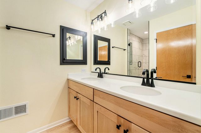 23 Lake Shore County Road, Beverly Shores, IN 46301