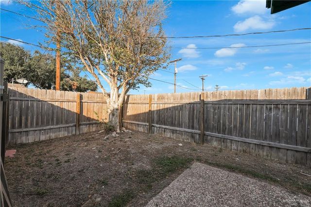 1104 W Fern Avenue, Mcallen, TX 78501