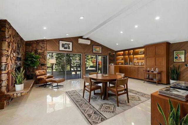 1520 VIA RANCHO PKWY, Escondido, CA 92029