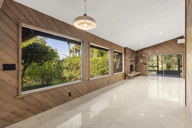 1520 VIA RANCHO PKWY, Escondido, CA 92029