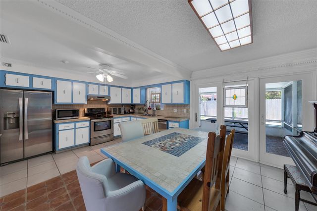 3213 Dover Road, Pompano Beach, FL 33062