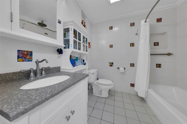 3213 Dover Road, Pompano Beach, FL 33062