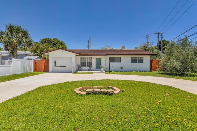 3213 Dover Road, Pompano Beach, FL 33062