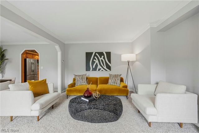 32336 Redwood Boulevard, Avon Lake, OH 44012