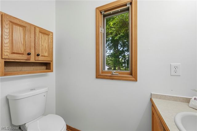 32336 Redwood Boulevard, Avon Lake, OH 44012