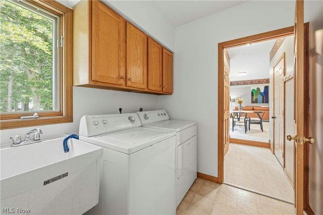 32336 Redwood Boulevard, Avon Lake, OH 44012