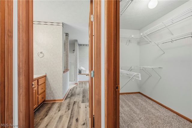 32336 Redwood Boulevard, Avon Lake, OH 44012