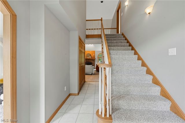 32336 Redwood Boulevard, Avon Lake, OH 44012