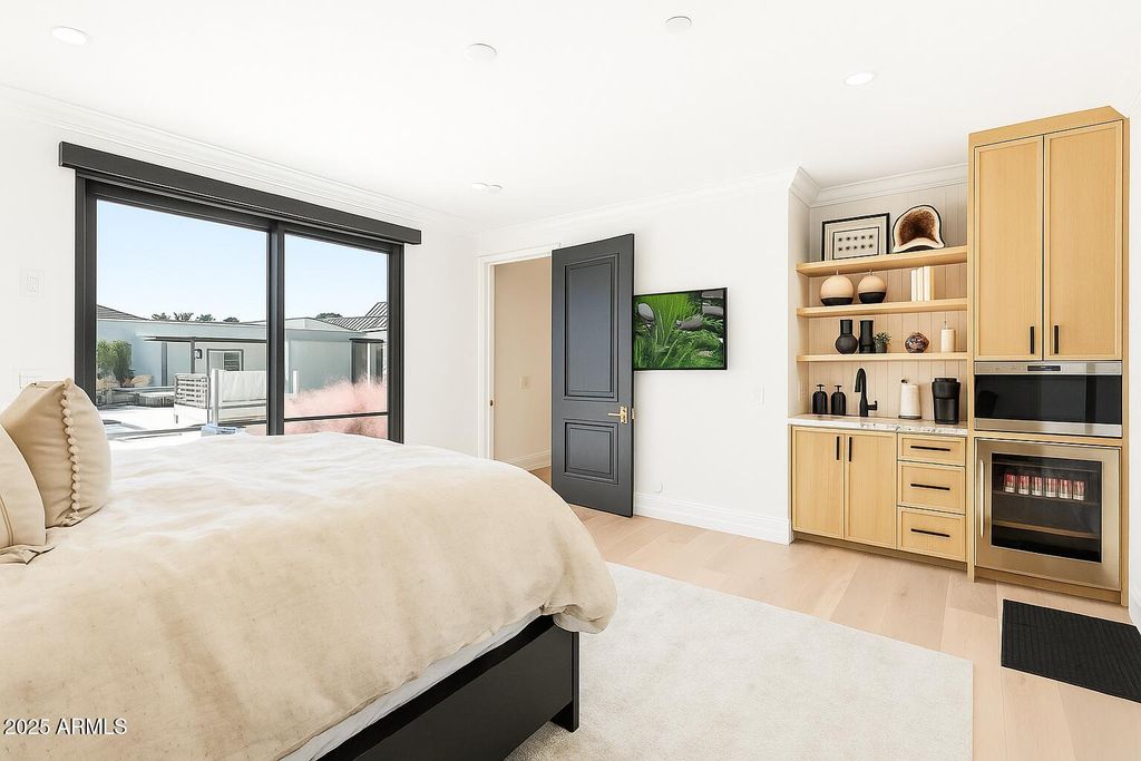 Image 41 of property listing at 8635 N 65TH Street, Paradise Valley, AZ 85253