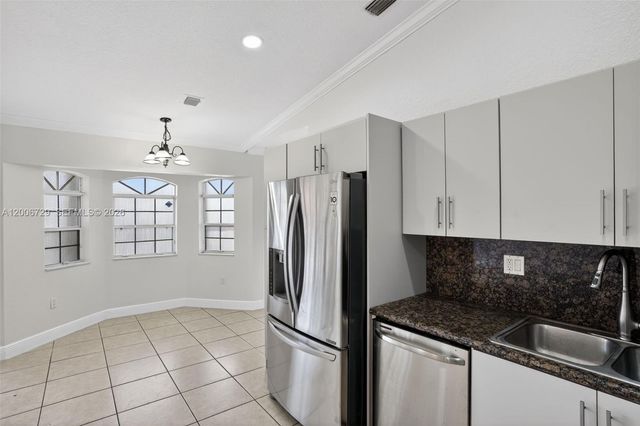 14251 SW 34th St, Miami, FL 33175