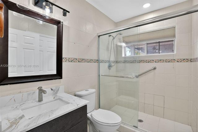 14251 SW 34th St, Miami, FL 33175