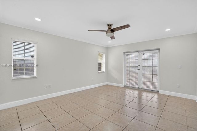 14251 SW 34th St, Miami, FL 33175
