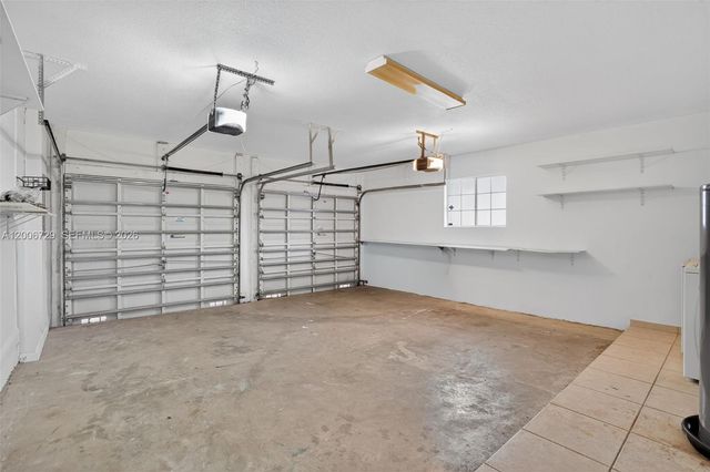 14251 SW 34th St, Miami, FL 33175