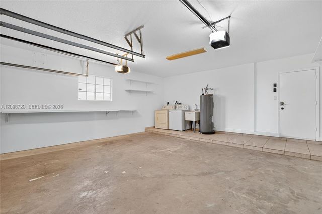 14251 SW 34th St, Miami, FL 33175