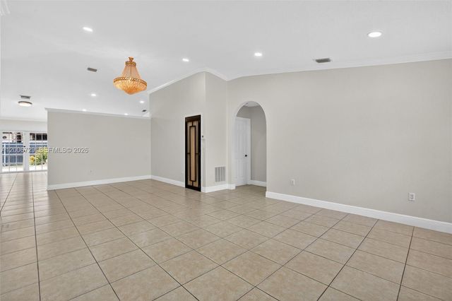 14251 SW 34th St, Miami, FL 33175