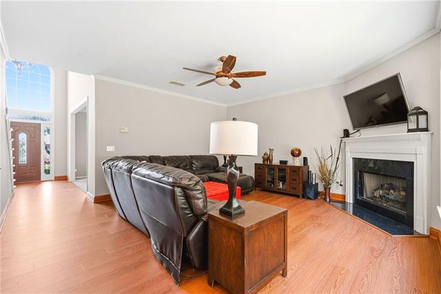 3050 Ridge Oak Drive, Suwanee, GA 30024