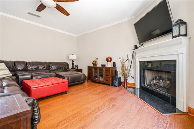 3050 Ridge Oak Drive, Suwanee, GA 30024