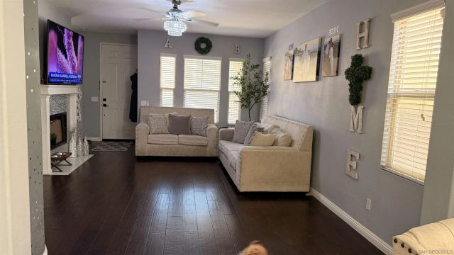 2186 Spring Sky St, Chula Vista, CA 91915