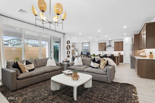 6952 W BUCKHORN Trail, Peoria, AZ 85383