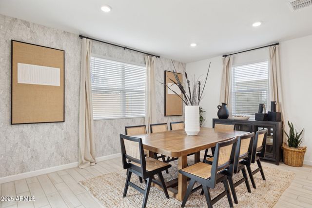 6952 W BUCKHORN Trail, Peoria, AZ 85383