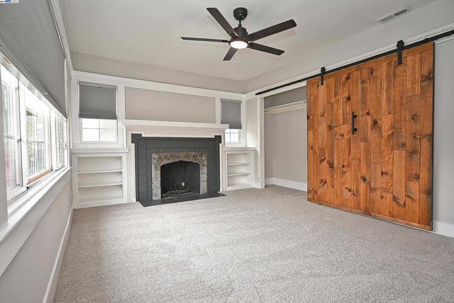 5706 Brookdale Ave, Oakland, CA 94605